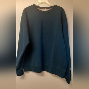 Men's Champion sweatshirt - size large